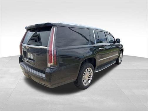 2018 Cadillac Escalade ESV Standard