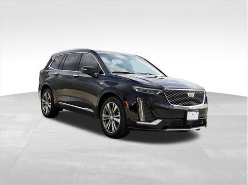 2025 Cadillac XT6 Premium Luxury FWD
