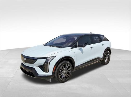 2025 Cadillac OPTIQ Sport 2 AWD