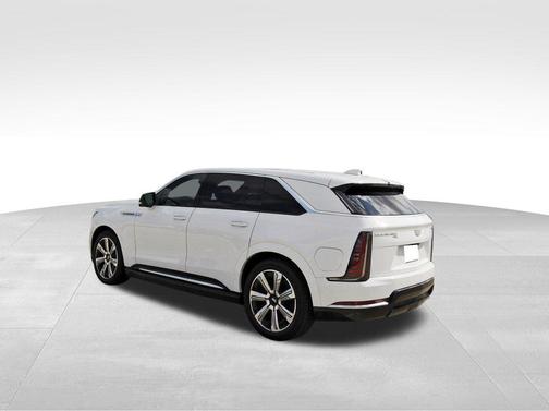 2025 Cadillac Escalade IQ Luxury 1