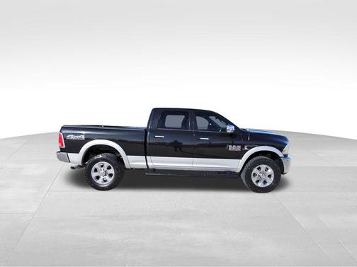 2018 RAM 2500 Laramie Crew Cab 4x4 6'4' Box