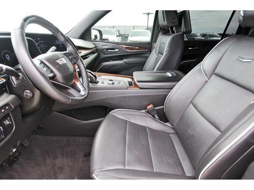 2024 Cadillac Escalade ESV Premium Luxury