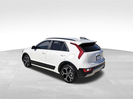 2024 Kia Niro Touring
