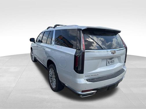 2023 Cadillac Escalade ESV Premium Luxury
