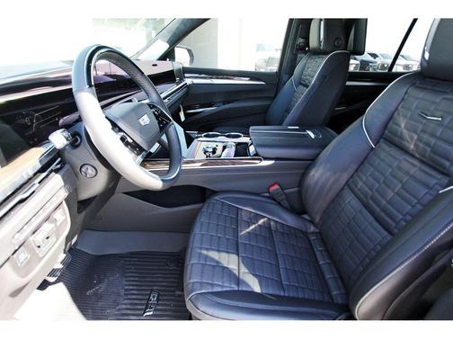 2026 Cadillac Escalade Sport Platinum