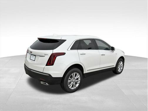 2025 Cadillac XT5 Luxury
