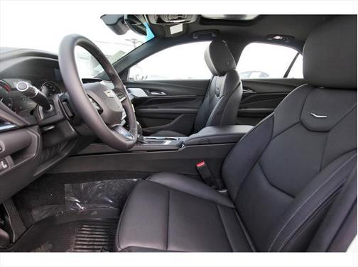 2025 Cadillac CT4 Premium Luxury RWD