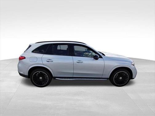 2025 Mercedes-Benz GLC 300 Base