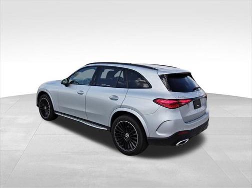 2025 Mercedes-Benz GLC 300 Base