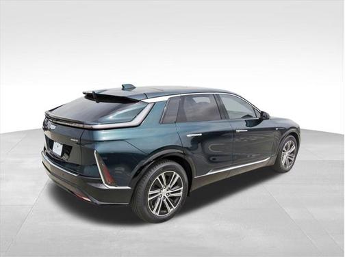 2025 Cadillac LYRIQ Luxury w/1SD