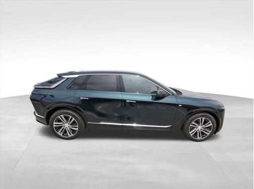 2025 Cadillac LYRIQ Luxury w/1SD