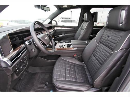 2025 Cadillac Escalade ESV Sport Platinum