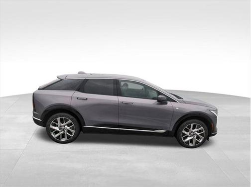 2025 Cadillac OPTIQ Luxury