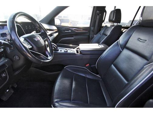 2022 Cadillac Escalade ESV Premium Luxury