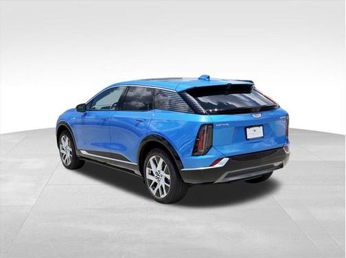 2025 Cadillac OPTIQ Luxury 1 AWD
