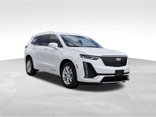 2025 Cadillac XT6 Luxury FWD