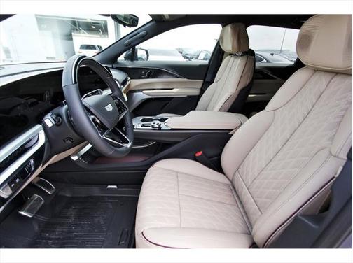 2025 Cadillac LYRIQ Luxury w/1SE