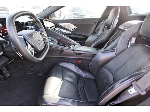 2025 Chevrolet Corvette Stingray w/3LT