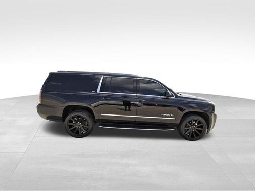 2020 GMC Yukon XL SLT