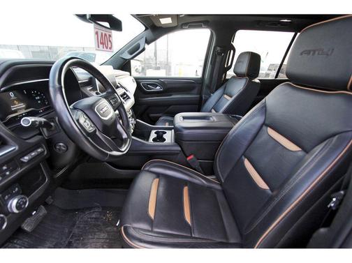 2024 GMC Yukon 4WD AT4