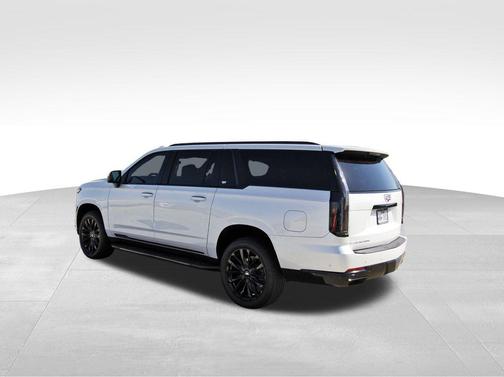 2025 Cadillac Escalade ESV Luxury