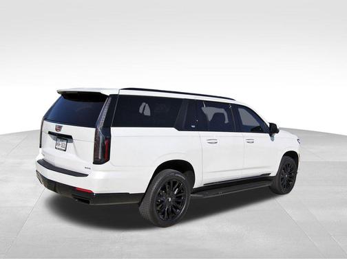 2025 Cadillac Escalade ESV Luxury