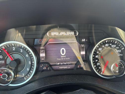 2024 RAM 1500 Laramie