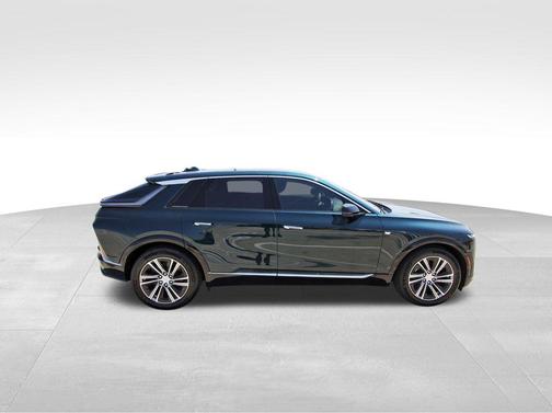 2026 Cadillac LYRIQ Premium Luxury