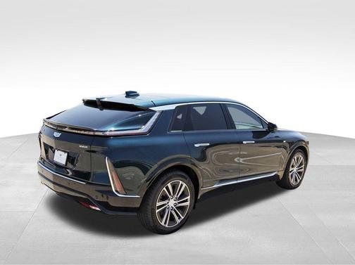 2026 Cadillac LYRIQ Premium Luxury