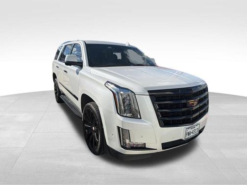 2018 Cadillac Escalade Luxury