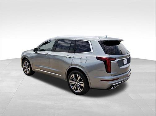 2025 Cadillac XT6 Premium Luxury FWD