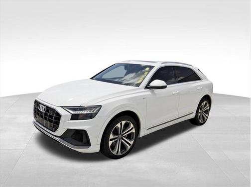 2020 Audi Q8 55 Prestige