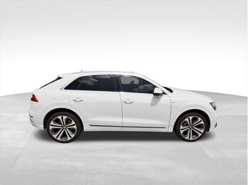 2020 Audi Q8 55 Prestige