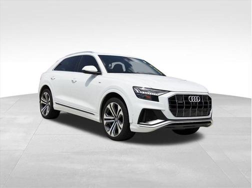 2020 Audi Q8 55 Prestige