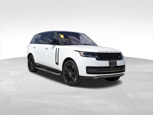 2023 Land Rover Range Rover P530 SE