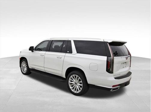 2023 Cadillac Escalade ESV Luxury