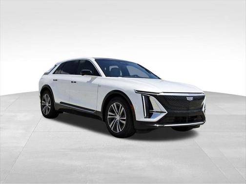 2025 Cadillac LYRIQ Luxury w/1SD
