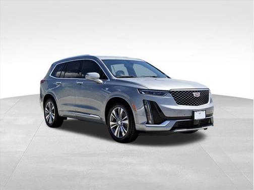 2025 Cadillac XT6 Premium Luxury FWD