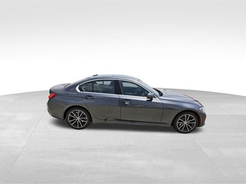 2019 BMW 330 xDrive