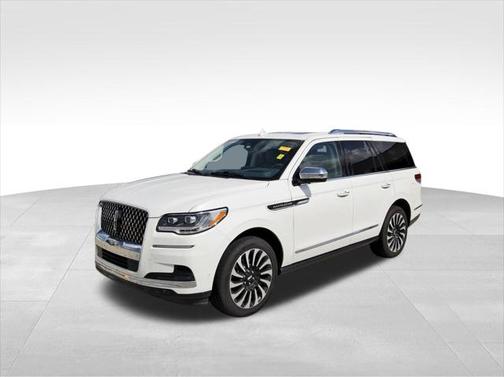 2023 Lincoln Navigator Black Label