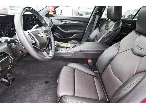 2025 Cadillac CT5 Sport