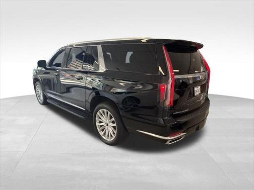 2023 Cadillac Escalade ESV Luxury