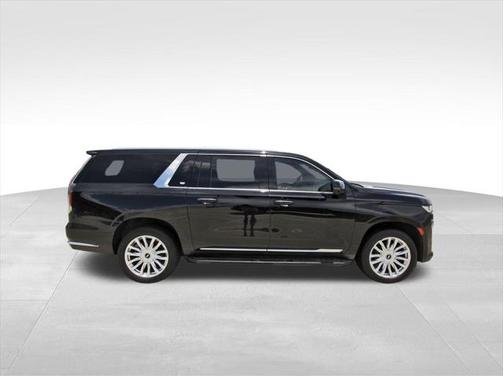 2023 Cadillac Escalade ESV Luxury