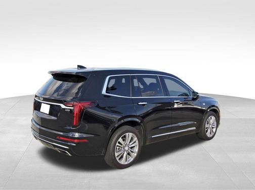 2023 Cadillac XT6 Premium Luxury AWD
