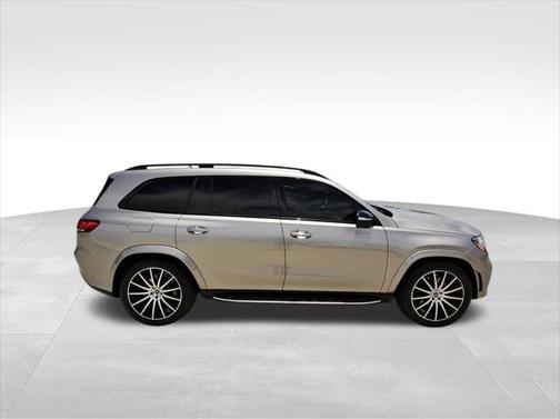 2022 Mercedes-Benz GLS 450 4MATIC