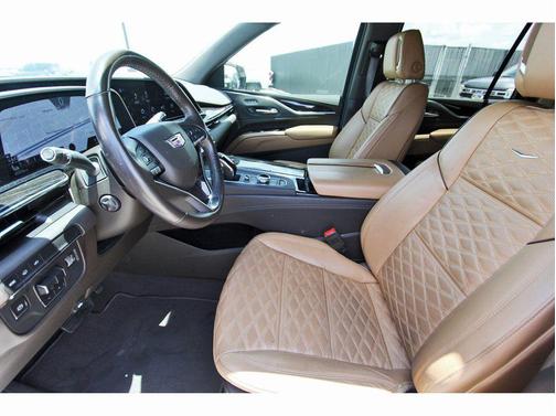 Crystal White Tricoat 2023 Cadillac Escalade ESV Sport
