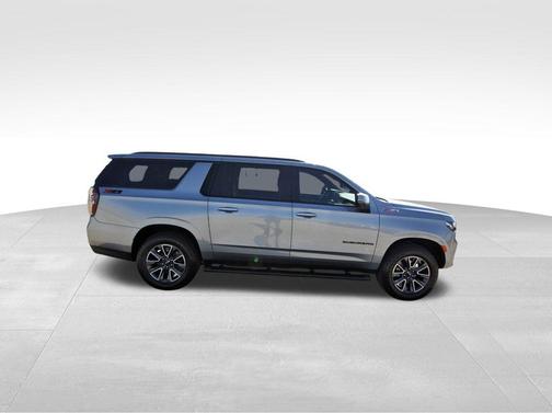 2024 Chevrolet Suburban 4WD Z71