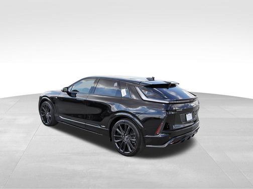 2026 Cadillac LYRIQ V