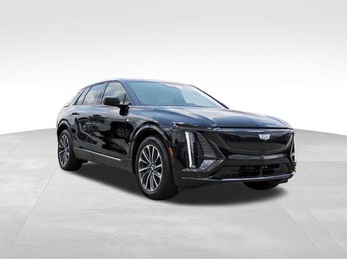 2025 Cadillac LYRIQ Sport