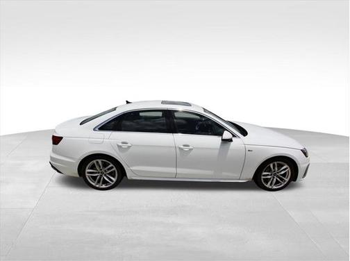 2023 Audi A4 45 S line Premium Plus